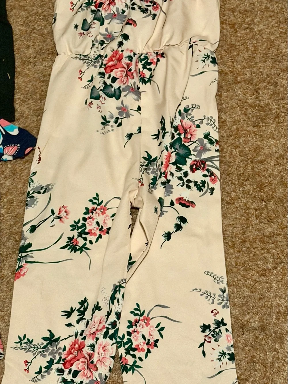 Size 3t-4t girls clothes bundle